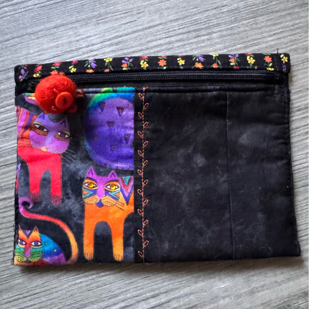 Laurel Burch Style Feline canvas cosmetic bag Colorful Paint Cat Print Pouch